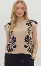 Load image into Gallery viewer, / Sonia Floral Top

