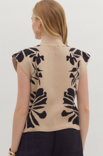 Load image into Gallery viewer, / Sonia Floral Top
