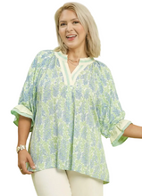 Load image into Gallery viewer, Amanda Floral Top
