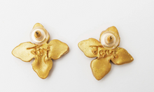 Load image into Gallery viewer, Small Kait Studs
