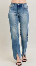 Load image into Gallery viewer, Judy Blue Vintage Wash Front Seam &amp; Slit Straight
