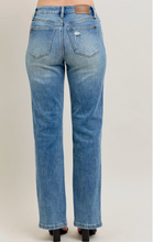 Load image into Gallery viewer, Judy Blue Vintage Wash Front Seam &amp; Slit Straight
