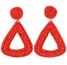 Load image into Gallery viewer, / IZZIE DANGLE EARRINGS

