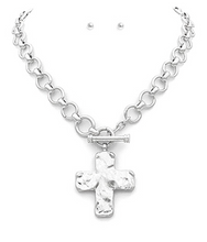 Load image into Gallery viewer, Chunky Cross &amp; Chain Toggle Necklace Set

