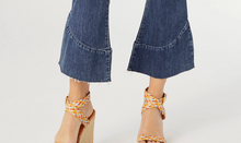 Load image into Gallery viewer, Jessica Jeans
