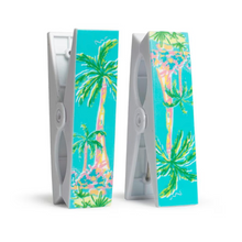 Load image into Gallery viewer, Cabana Beach Towel Clips
