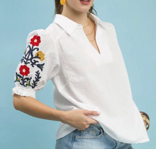 Load image into Gallery viewer, TINA FLORAL TOP
