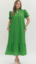 Load image into Gallery viewer, Curvy EYELET DRESS
