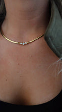 Load image into Gallery viewer, JULIANNA NECKLACE
