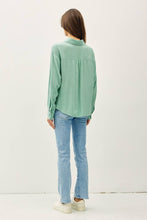 Load image into Gallery viewer, TWIST DETAIL BUTTON DOWN SHIRT
