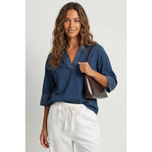 Load image into Gallery viewer, Midnight Breeze Contrast Popover Top
