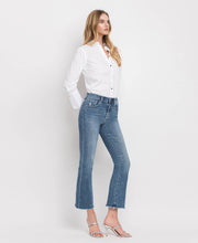 Load image into Gallery viewer, HIGH RISE KICK FLARE JEANS Vervet
