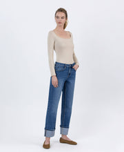 Load image into Gallery viewer, *HIGH RISE CUFFED ANKLE STRAIGHT JEANS

