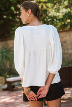 Load image into Gallery viewer, Solid Airflow Batwing 3/4 Sleeve Top

