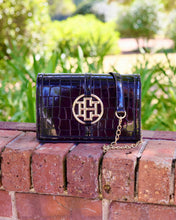 Load image into Gallery viewer, /Cecilia Circle Logo Handbag Black Patent
