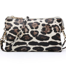 Load image into Gallery viewer, Cheetah Light Gold Crossbody Bag
